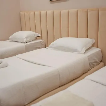 Daire Near Center 1 Tiran