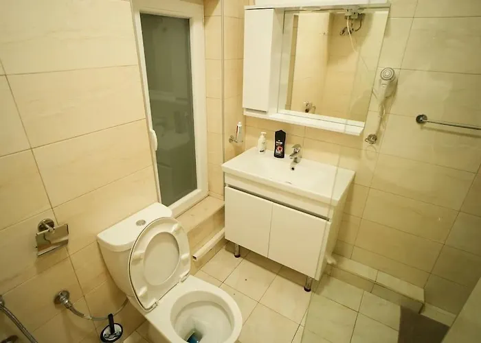 Near Center 1 * Tirana