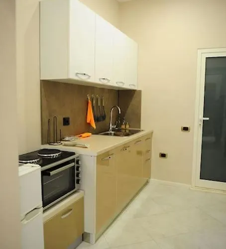 Apartman Near Center 1